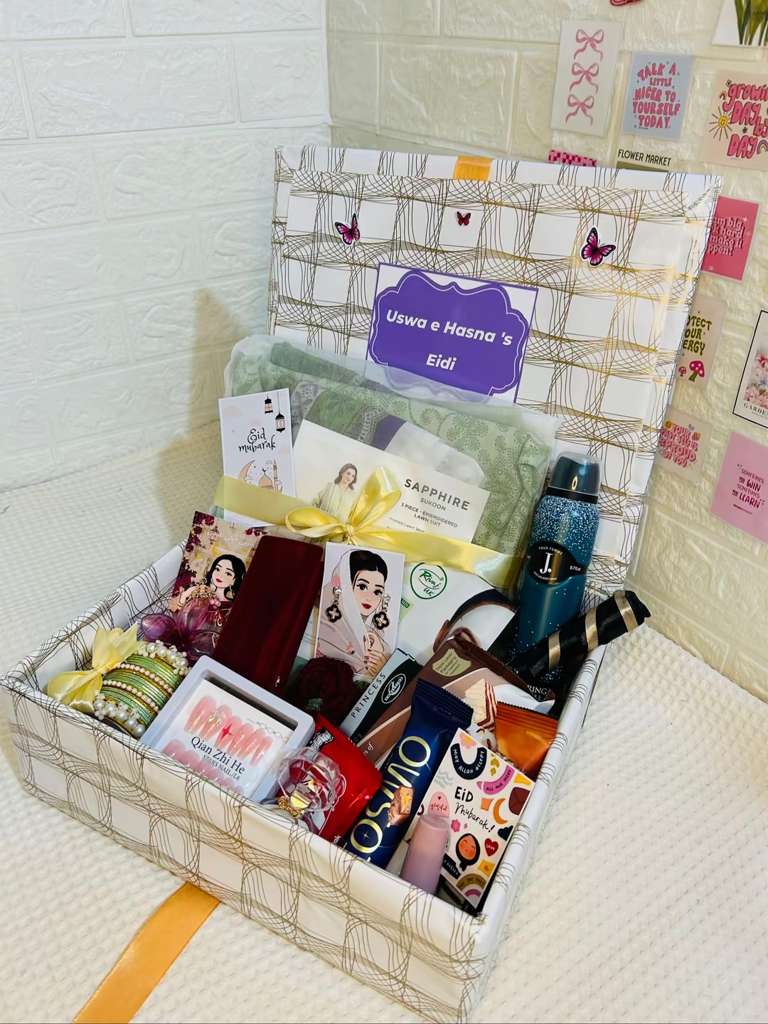 Girls Gift box with Branded Dress and Matching Accessories photo 2