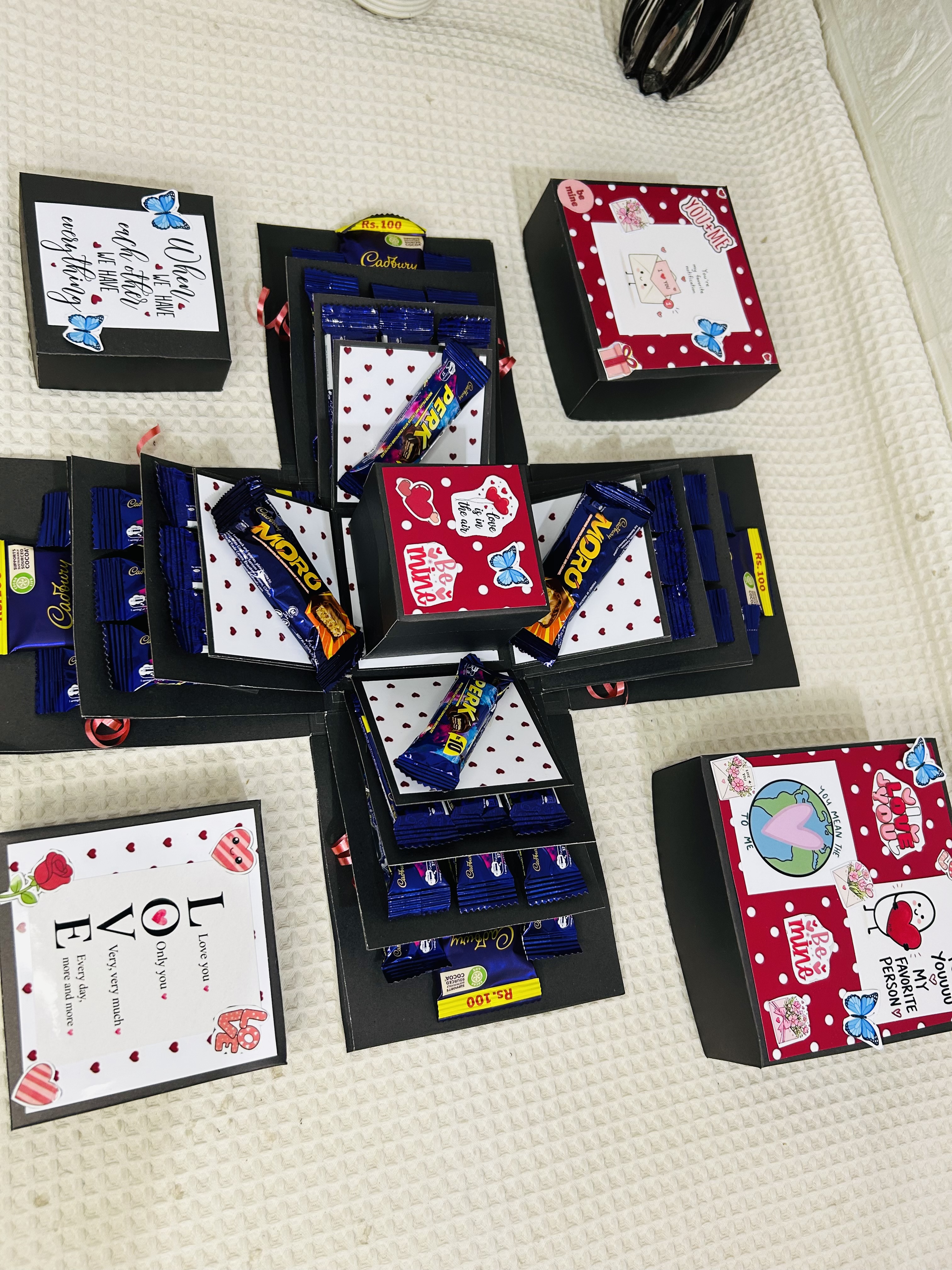 4 Layer Explosion Gift Box photo 2