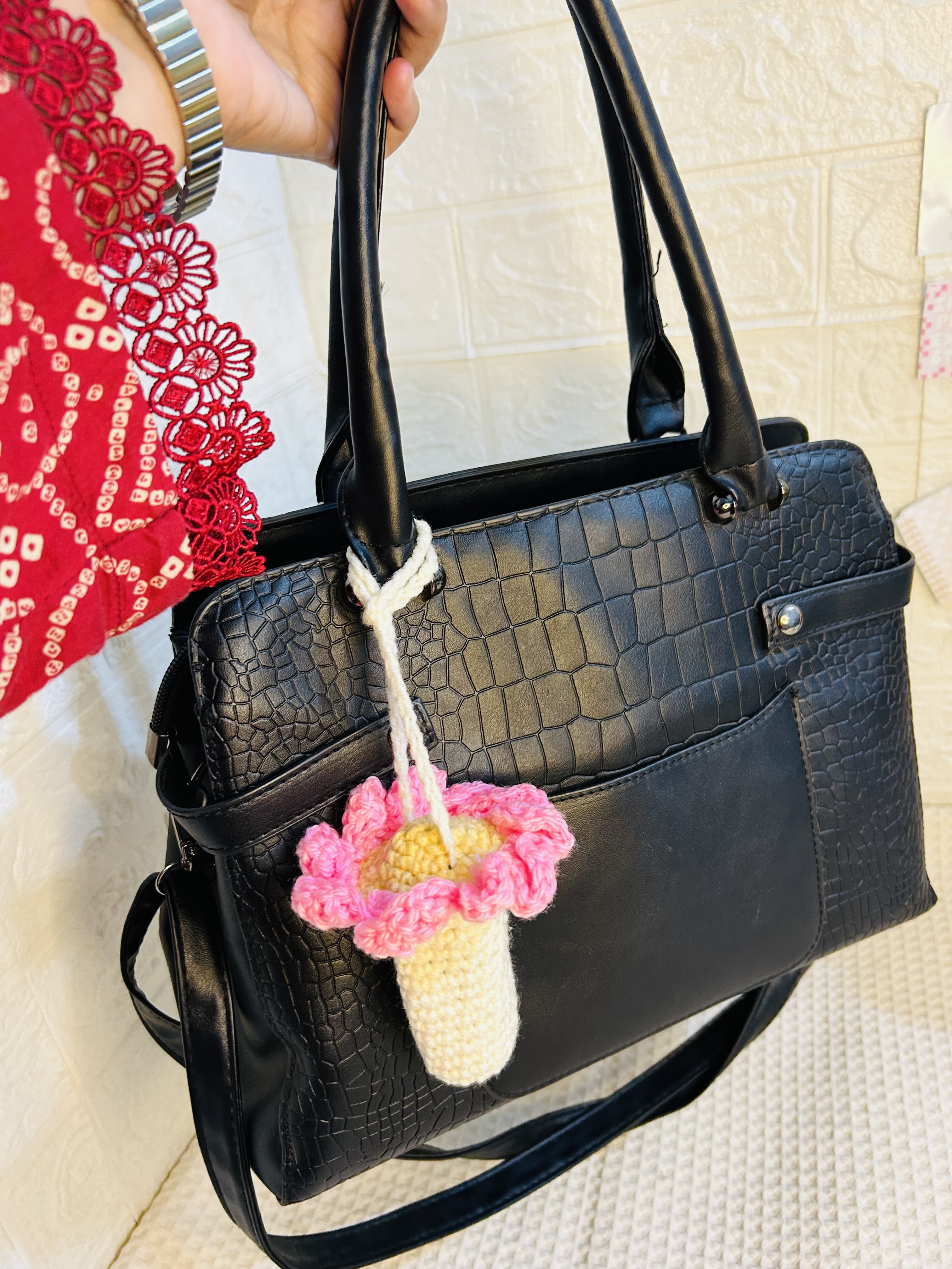 Crochet Lipstick Holder photo 2