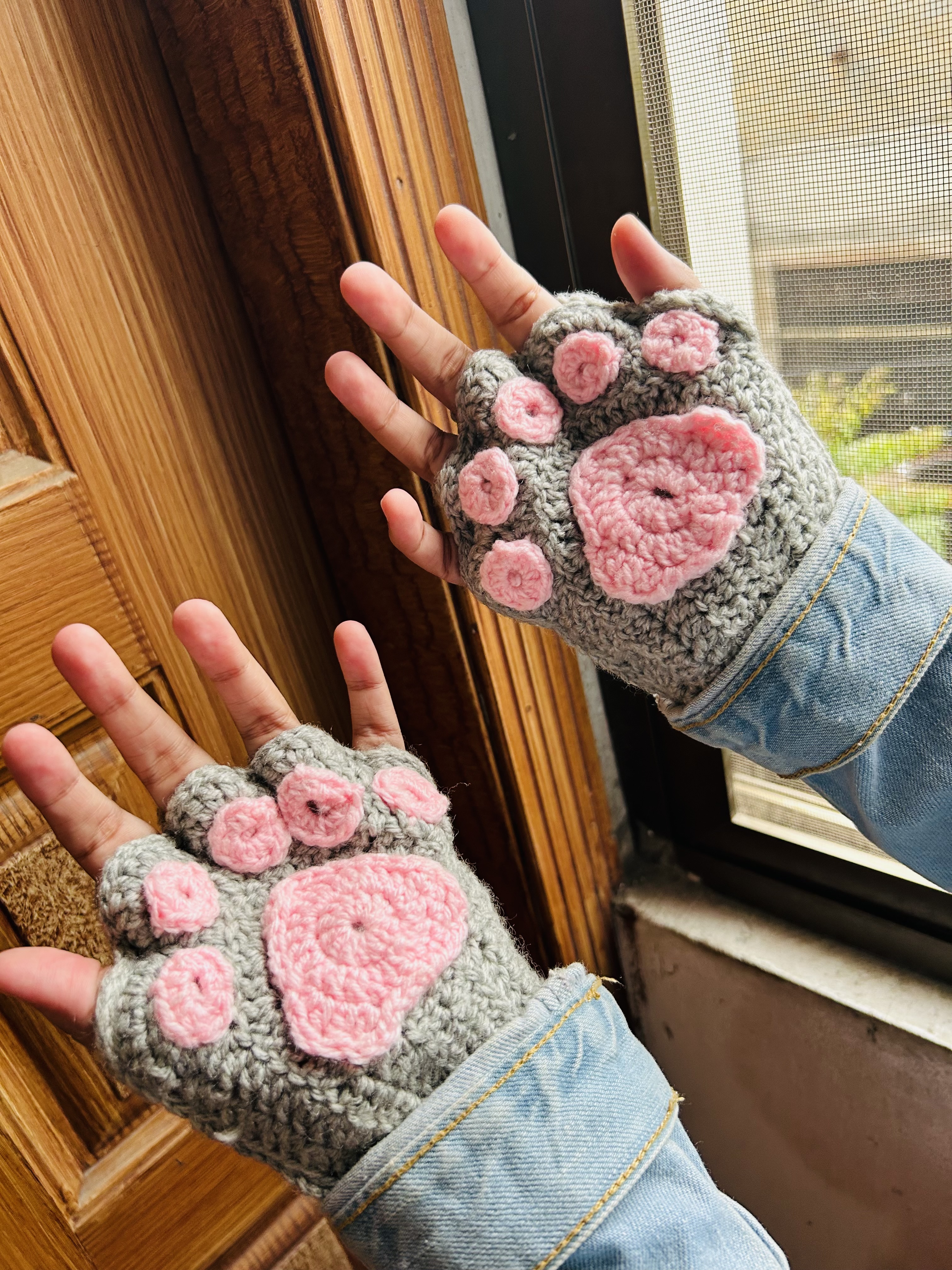 Cat paw Gloves photo 3