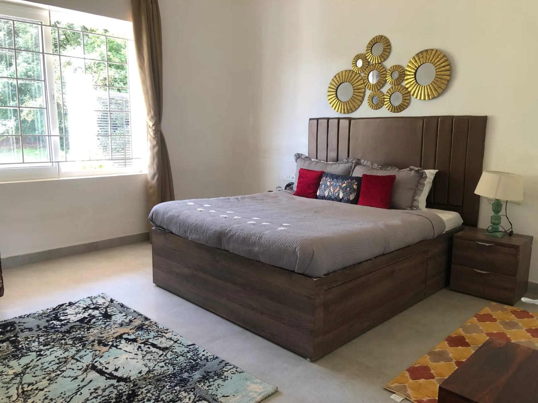 Family bedroom in The Lake House near Ooty Lake