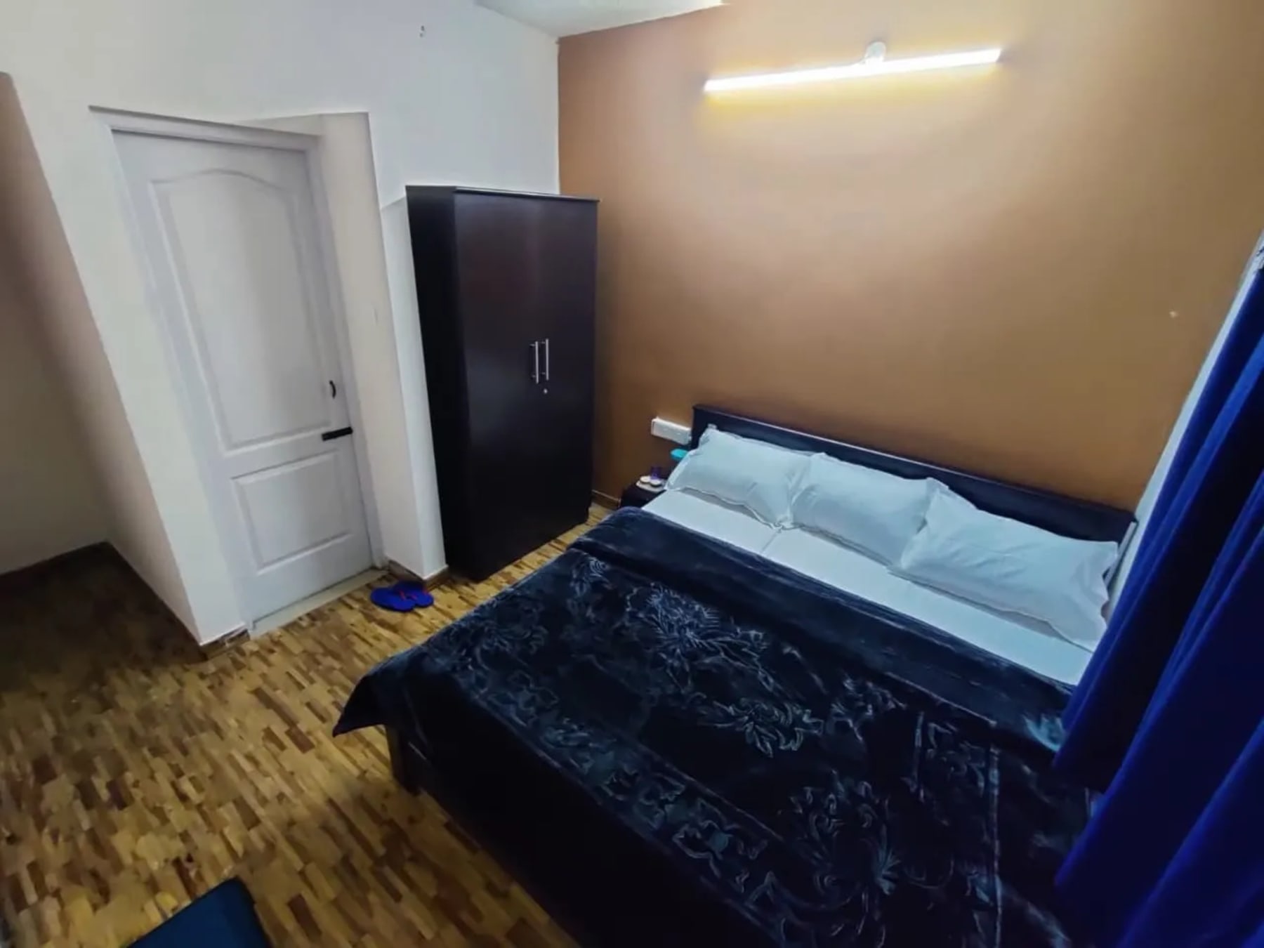 Modern bedroom at Ooty Horizon Heights Ooty