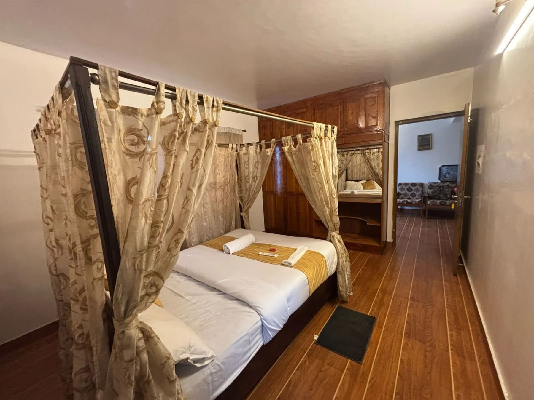Bedroom at PSR Rooms and Cottage in Ooty