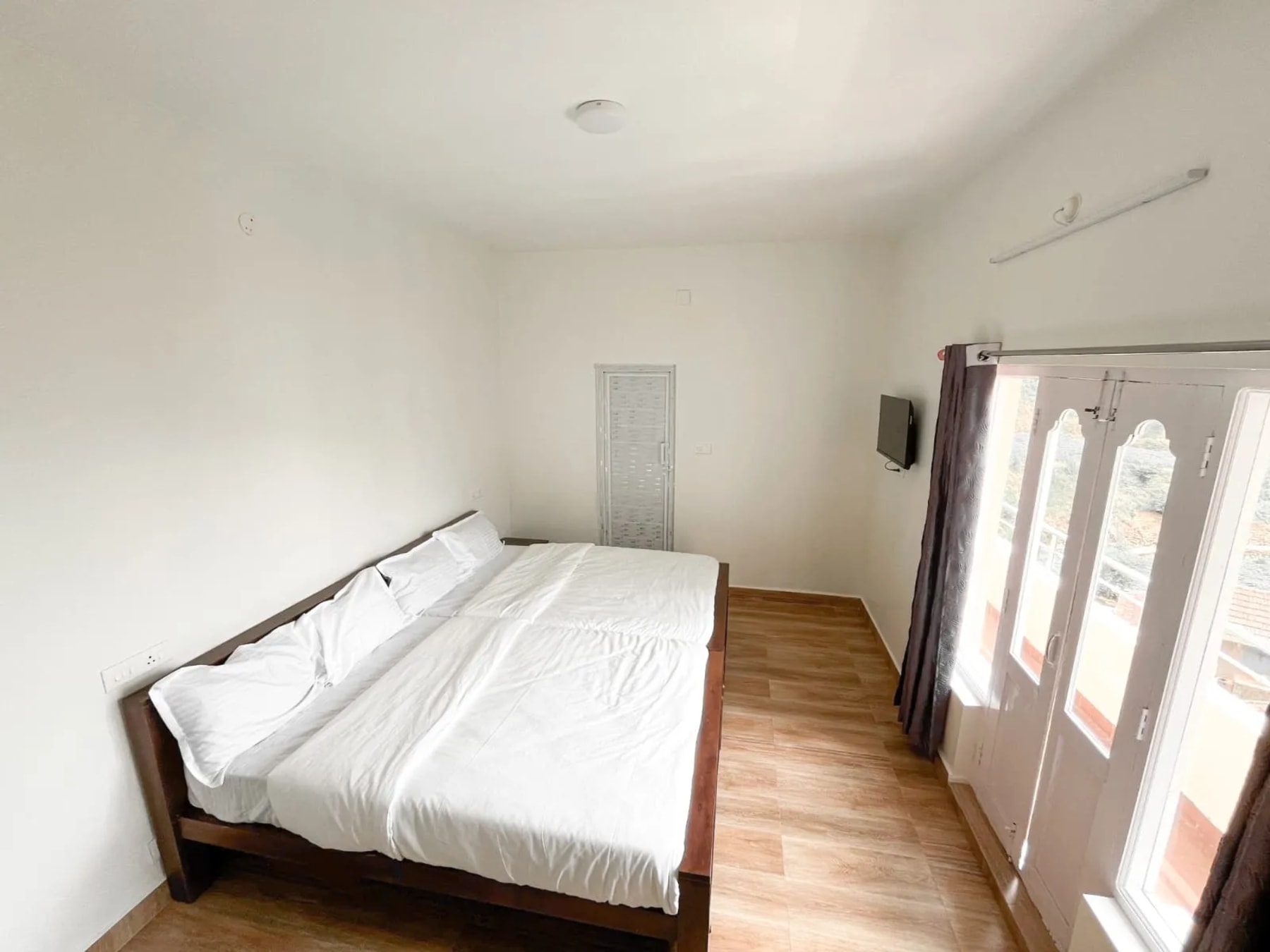 Comfortable bedroom at Yoga Jay Homestay
