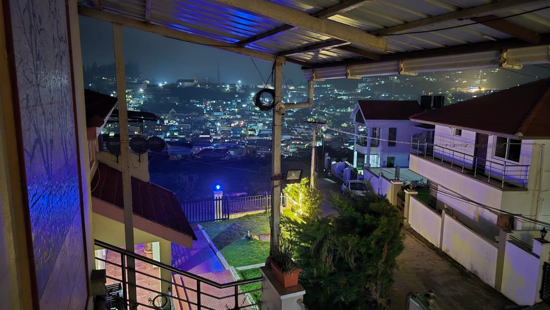 Peaceful outdoor area at Moongil Ilam Homestay Ooty