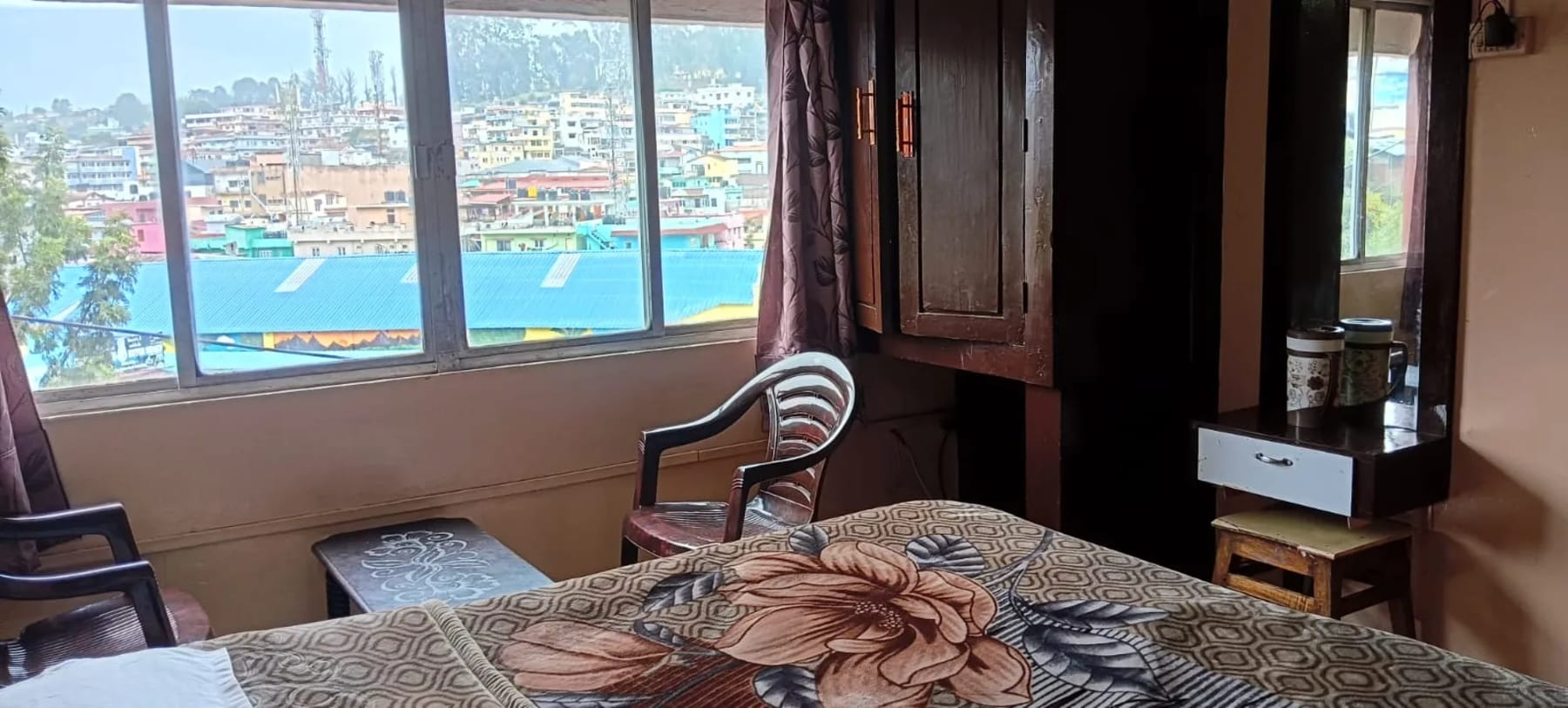 Simple room at Greens Lodge Ooty