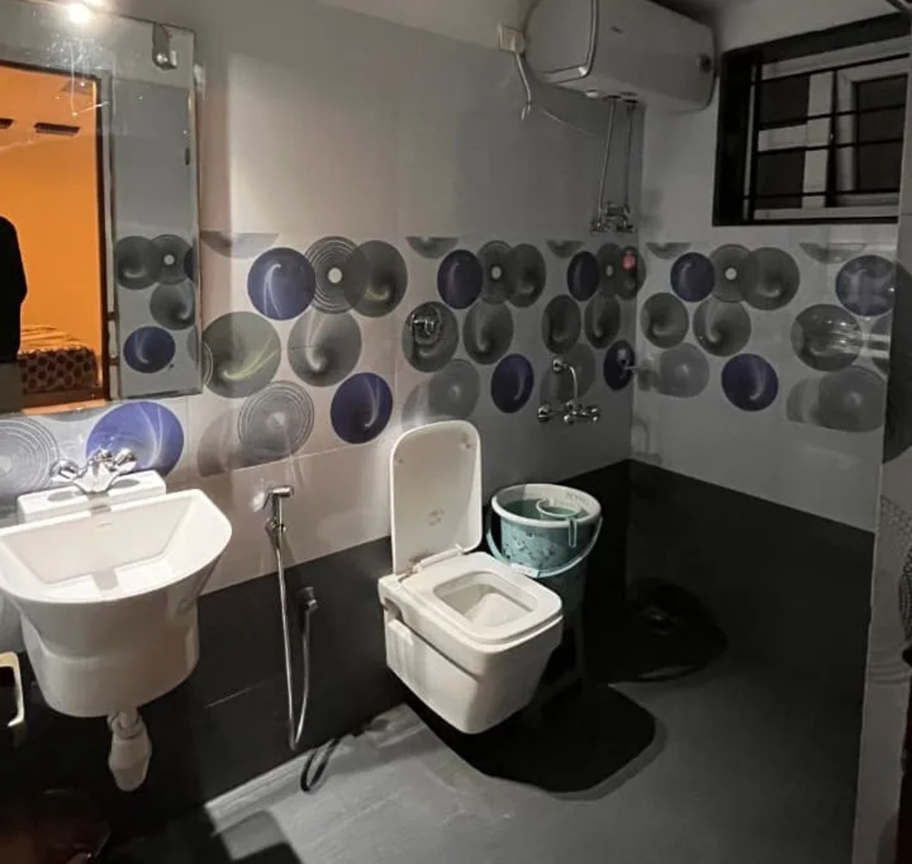 Bathroom at Central Residency Ooty homestay