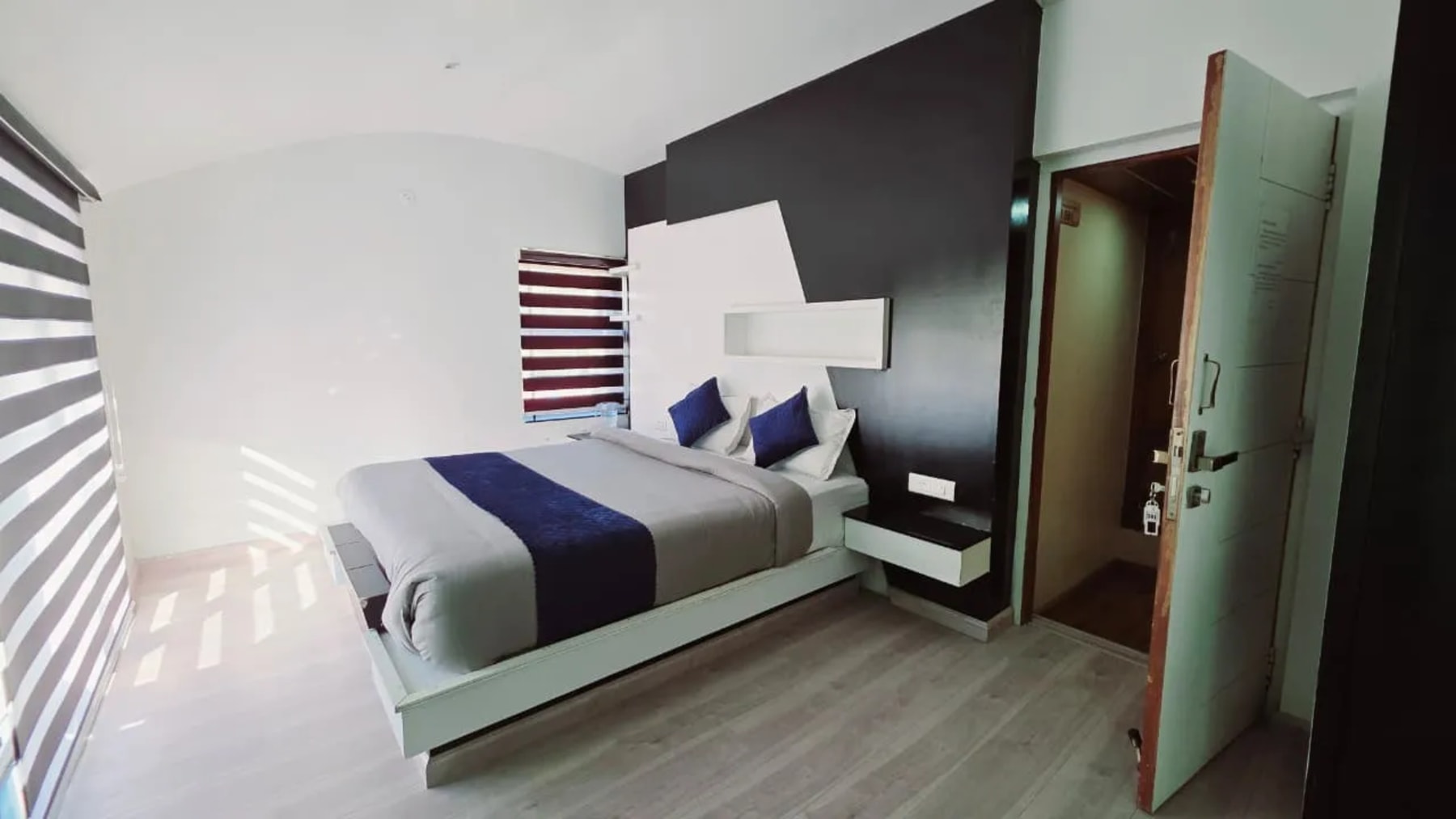 Luxury style bedroom at Central Residency in Ooty