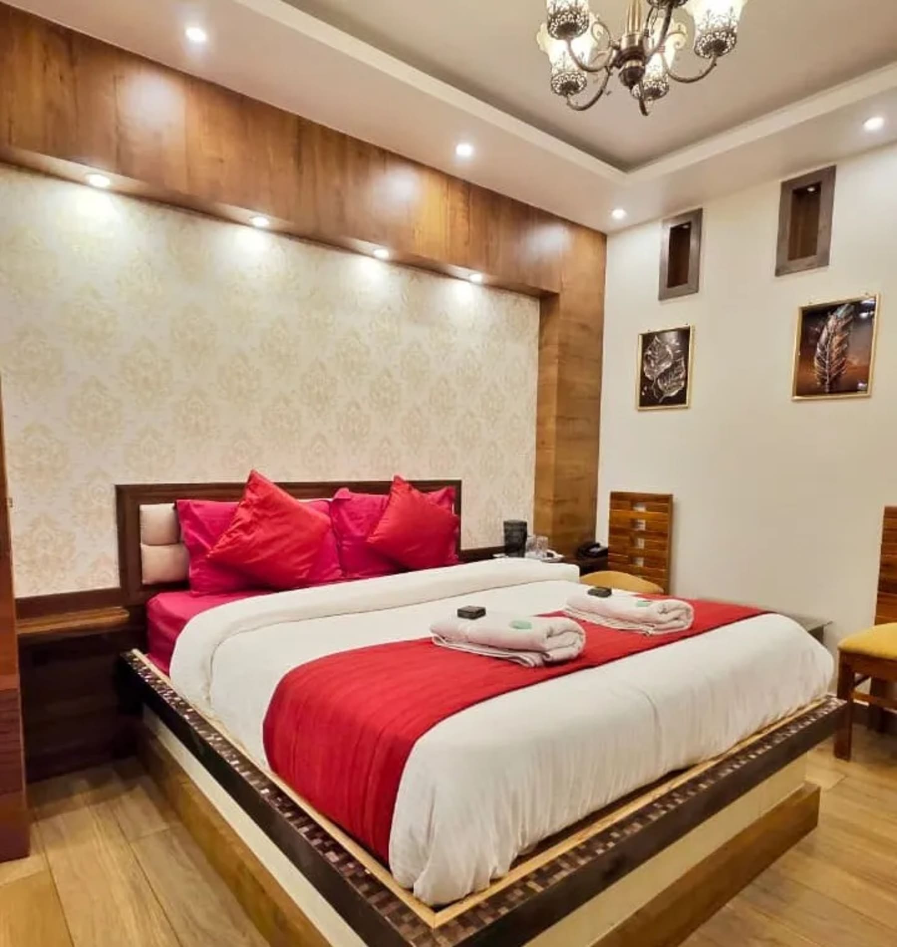 Premium bedroom at Royal Palace Residency Ooty