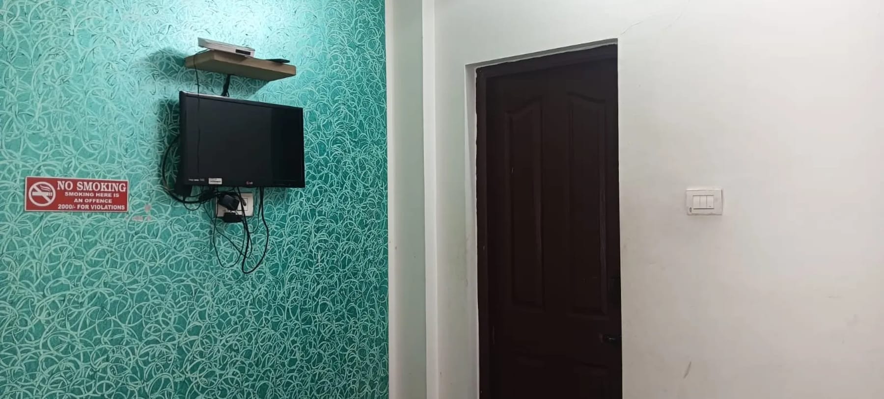 Room interior at Bala Garden Ooty