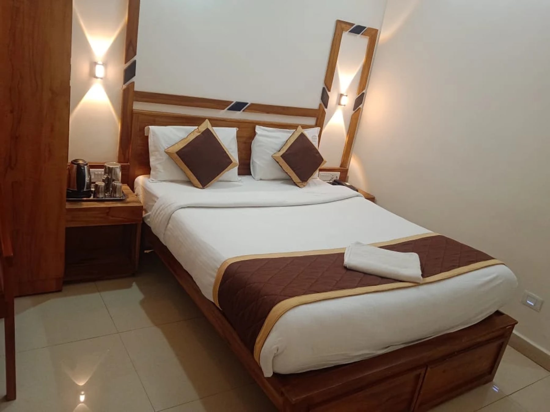 Room interior at Sviksha Inn Ooty