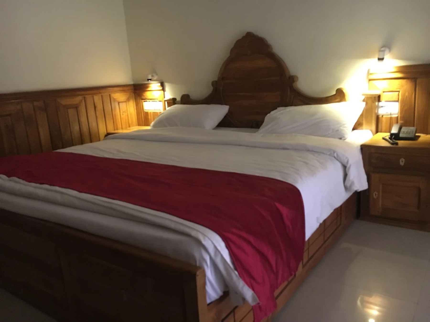 Guest room at Ajay Residency Ooty