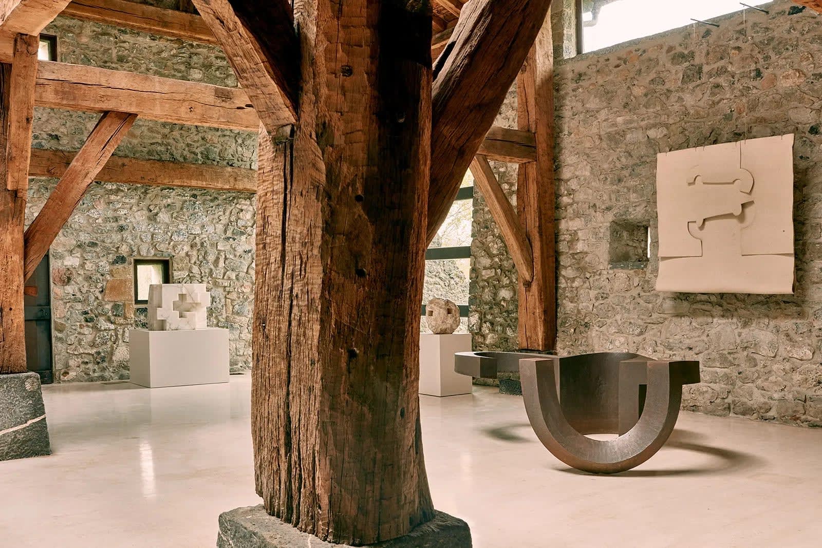 Eduardo Chillida at 100