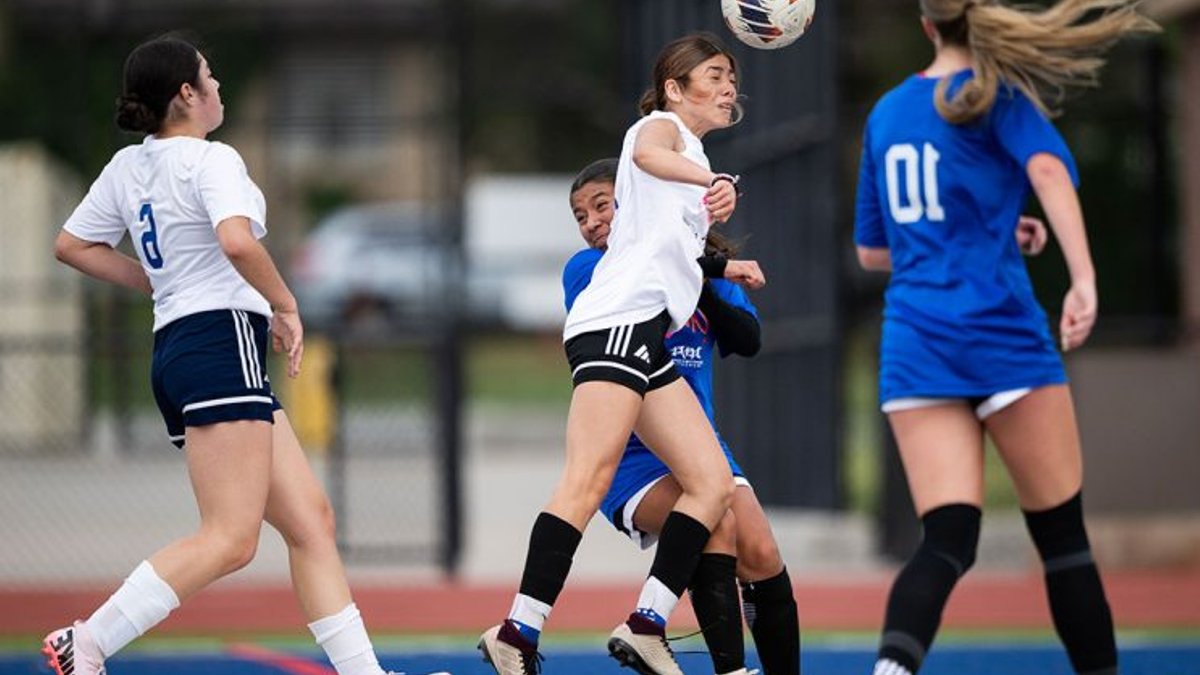 Teen Athletes Speak Out on Concussions - teen athletes