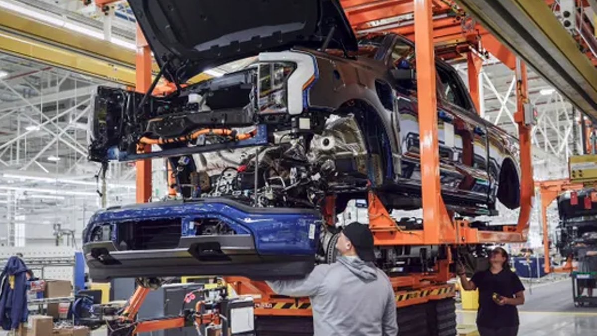 Ford Introduces Home Backup Power System - home power