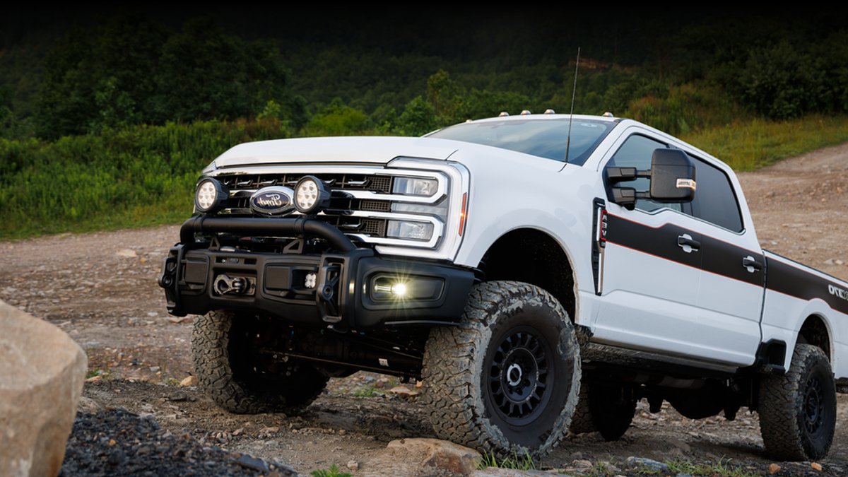 AEV Reveals Second Ford Super Duty Off-Road Package - aev fx370 package