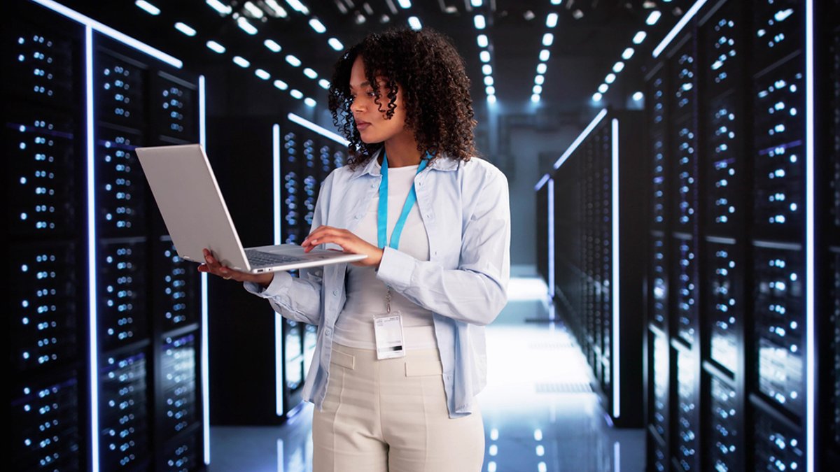 Power overtakes fibre in data centres - data centre