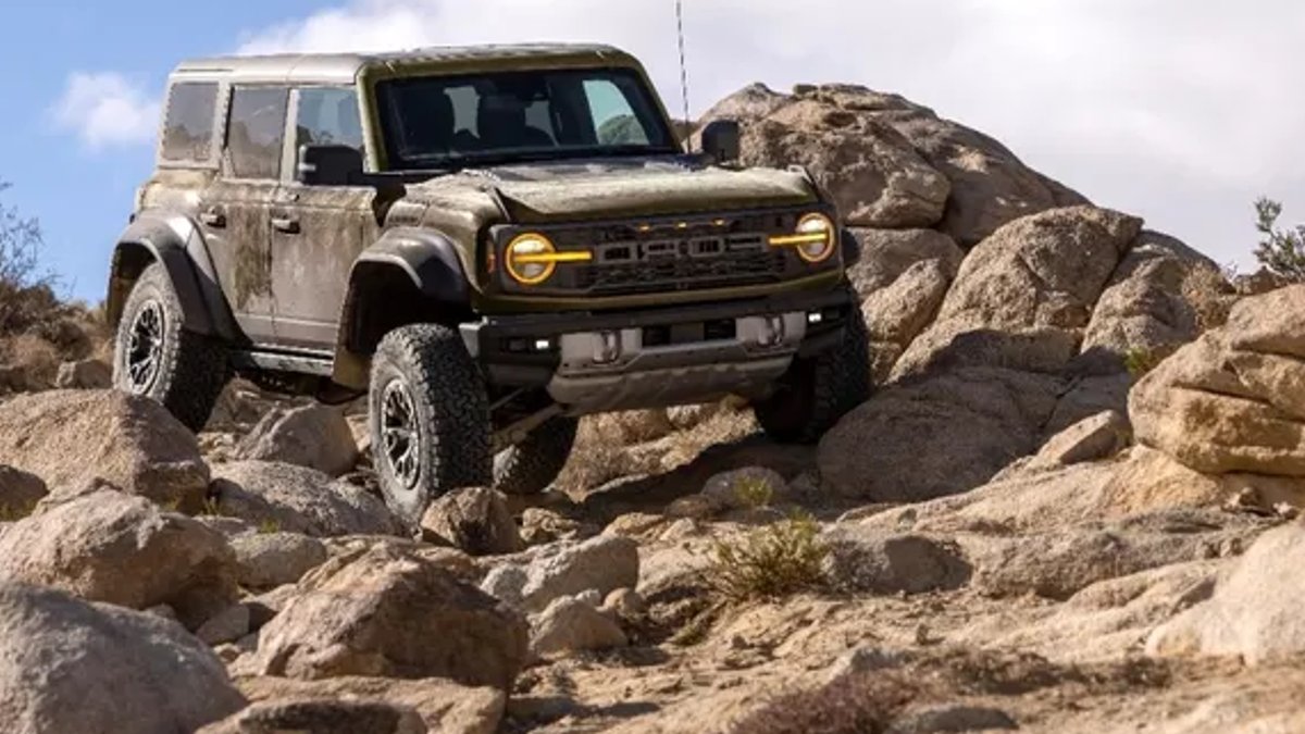 Ford Boosts Outlook on Strong Truck Sales - ford truck