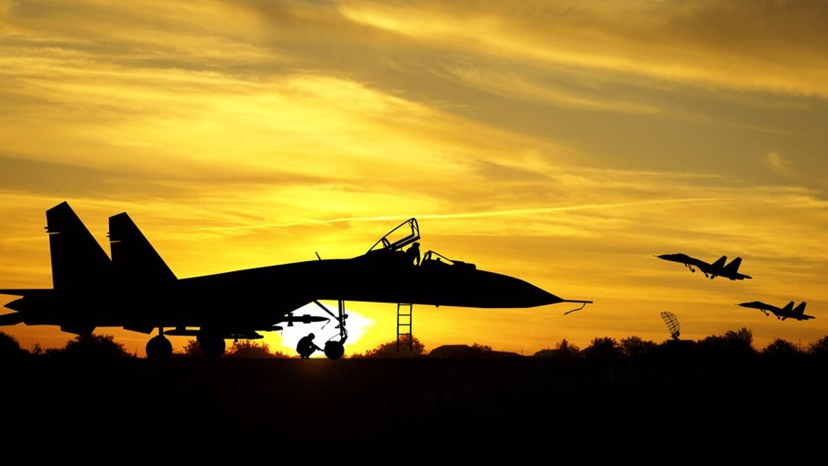 Oil Prices Slip Despite Middle East Attacks Oil Prices Slip Despite Middle East Attacks - oil prices