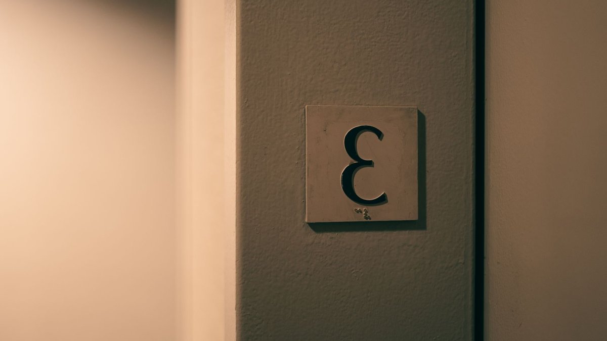 Three Hospitals Sue CVS Over $250M Savings Three Hospitals Sue CVS Over $250M Savings - cvs 340b savings