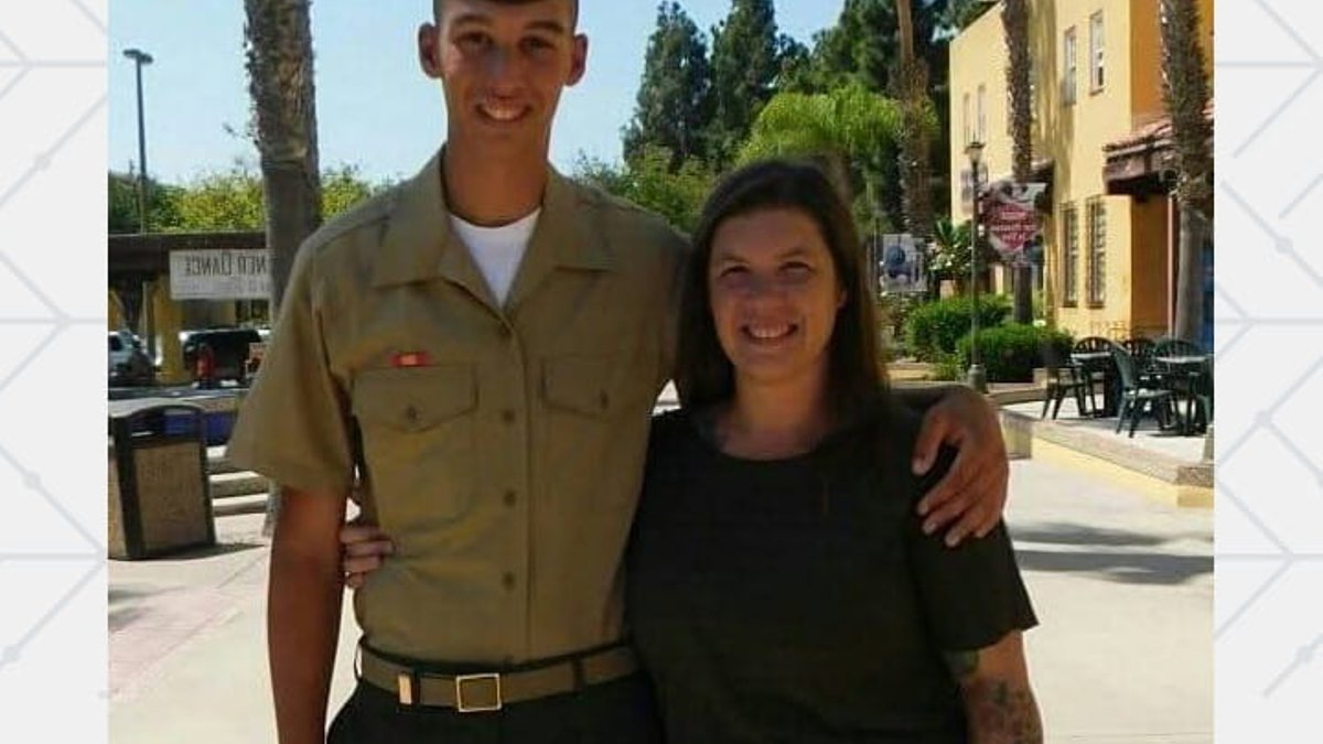 Mom Beats Heart Attack to Attend Son’s Marine
