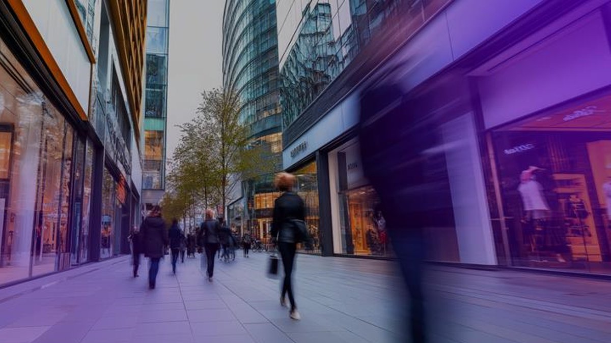 Retail sales growth stalls in late July - uk retail sales
