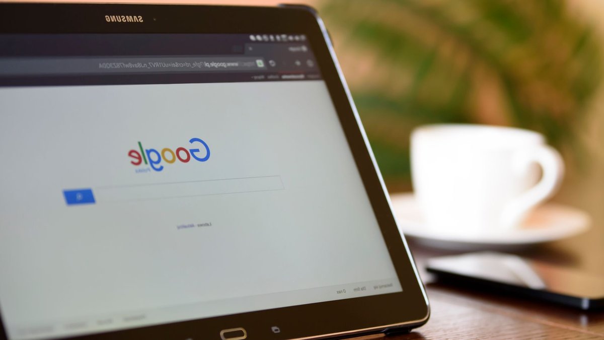 Chrome blocks malware hijacking the new tab page - chrome malware