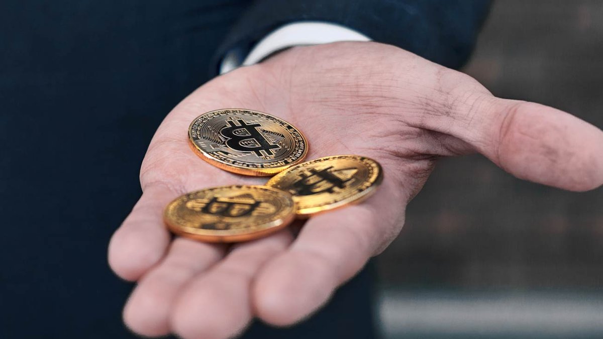 SA firms may face crypto trading ban - crypto trading ban