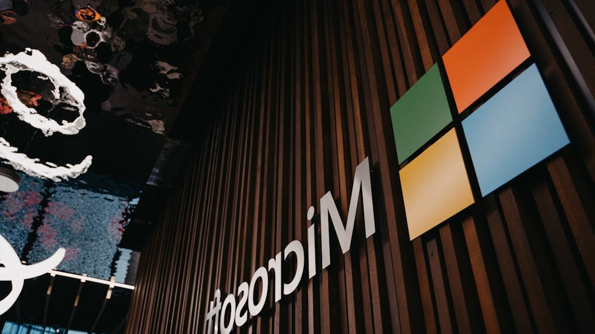 Microsoft Shares Drop After Earnings Report Microsoft Shares Drop After Earnings Report - microsoft earnings