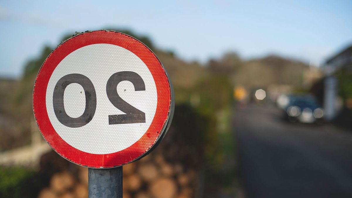 Experts Call for 20mph Town Limits Experts Call for 20mph Town Limits - speed limits