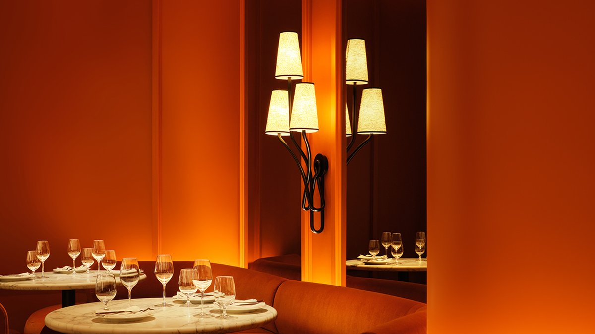 Toronto bistro blends film and sculpture in bold redesign Toronto bistro blends film and sculpture in bold redesign - bistro redesign