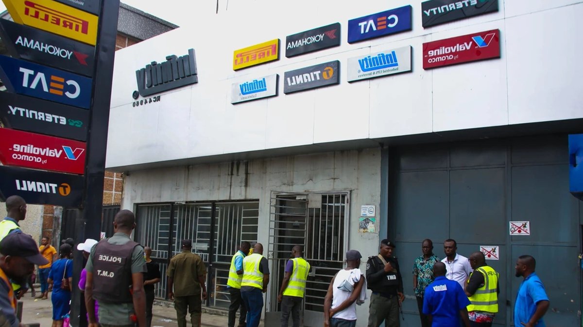 Lagos Shuts 12 Polluting Businesses Lagos Shuts 12 Polluting Businesses - pollution control