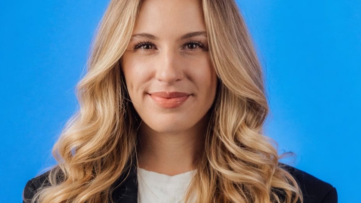 Earned Media Boosts AI Visibility Says Expert - ai visibility