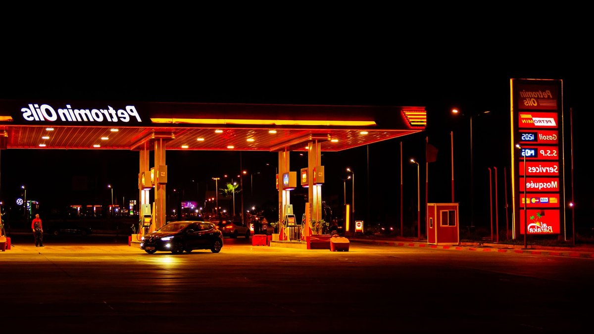 Nigeria leads Africa in new oil project approvals - oil project approvals