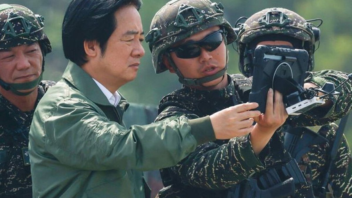 Taiwan President Leads Coastal Strike Drill Taiwan President Leads Coastal Strike Drill - taiwan coastal strike
