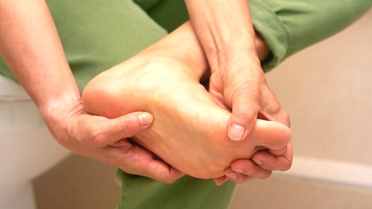 Nighttime burning feet linked to 9 hidden causes - burning feet