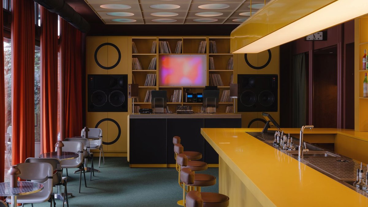 Belgrade Venue Blends Yugoslav and Japanese Culture