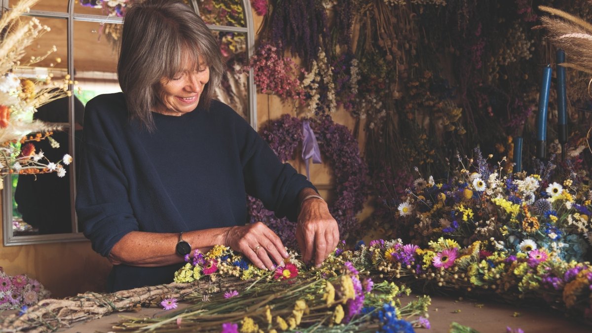 Cornish Dried Flowers Create Sustainable, Enduring Bouquets