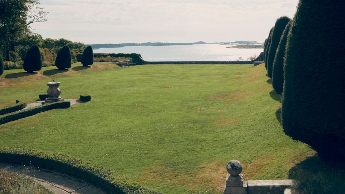 19th-century Swedish estate celebrates architecture and sea 19th-century Swedish estate celebrates architecture and sea - 19th-century swedish estate