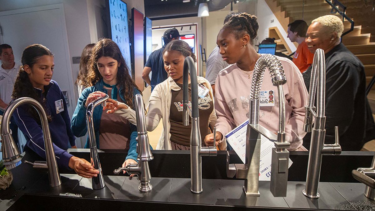 Teen Girls Learn Plumbing Skills Teen Girls Learn Plumbing Skills - plumbing skills
