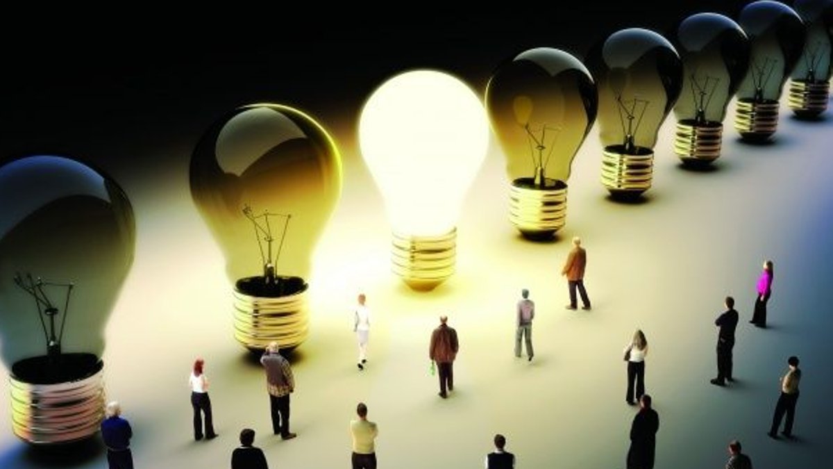Roger Edwards: Why ditch AI slop to stand out - marketing strategy