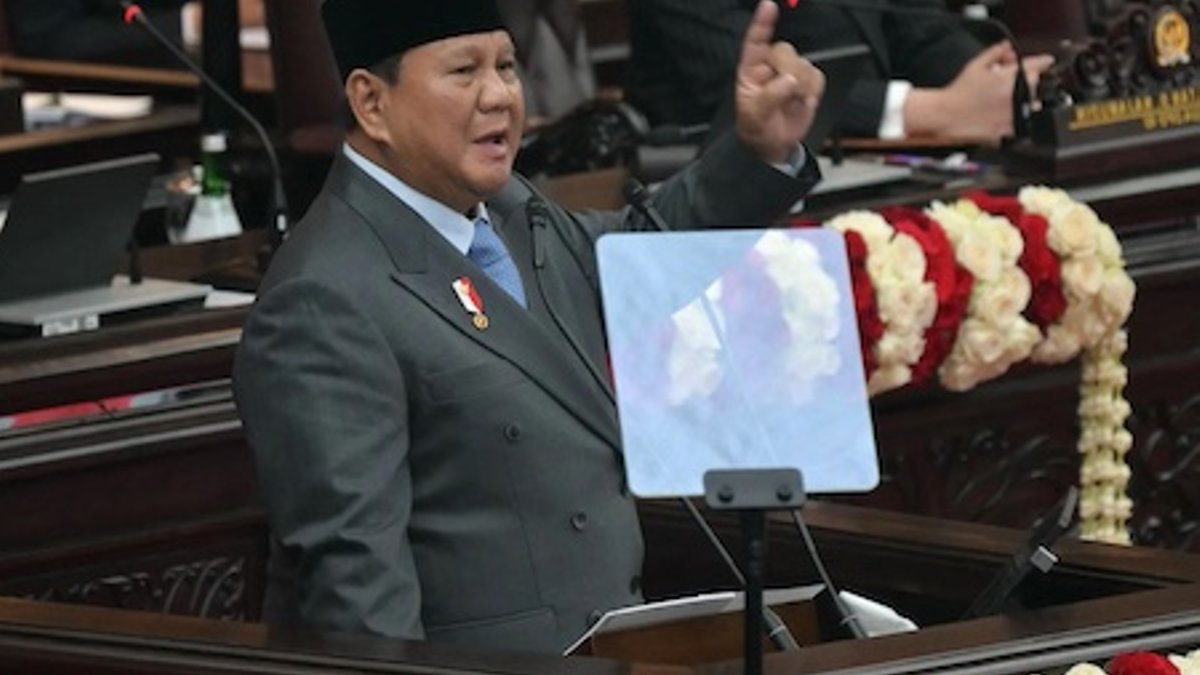 Prabowo pledges to shut hundreds of state firms Prabowo pledges to shut hundreds of state firms - state firms