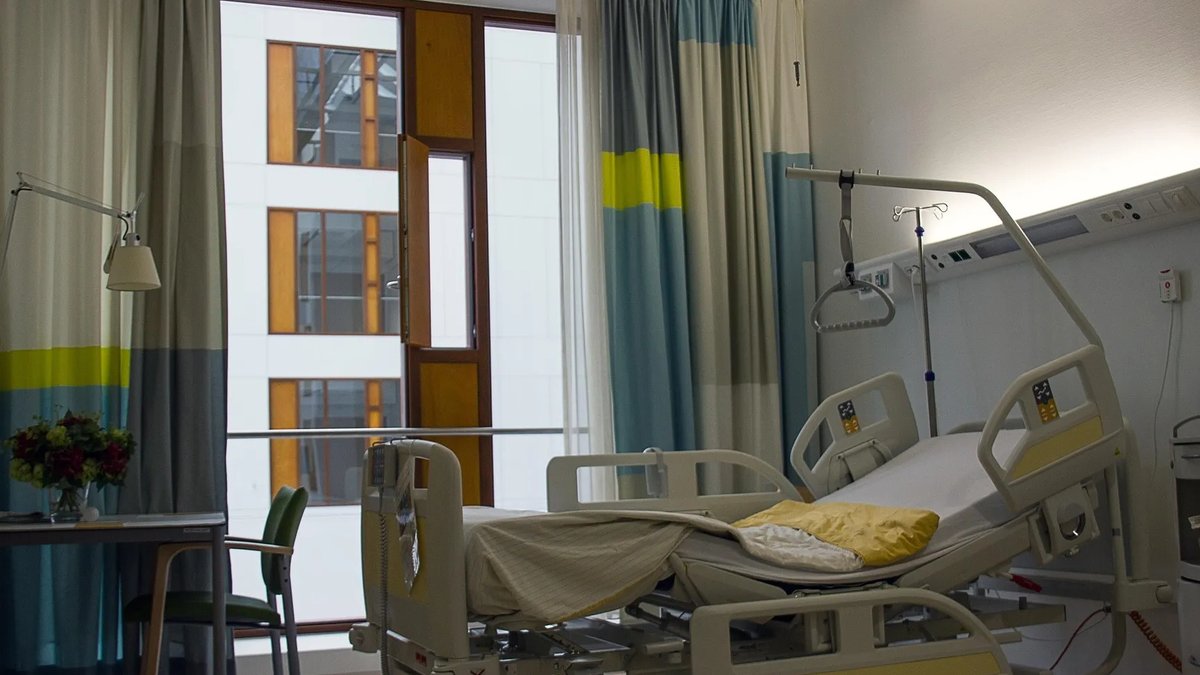 Hospital bed fall not always negligent - hospital negligence