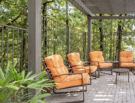 Outdoor Lounge at Calais Forest luxury apartment homes in Little Rock, AR