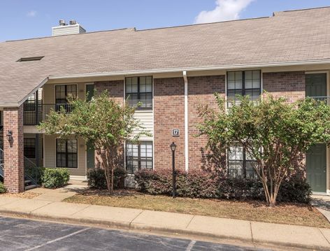 Exterior 2 at Westside Creek luxury apartment homes in Little Rock, AR