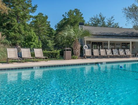 Pool at Colonial Village at Windsor Place luxury apartment homes in Goose Creek, SC