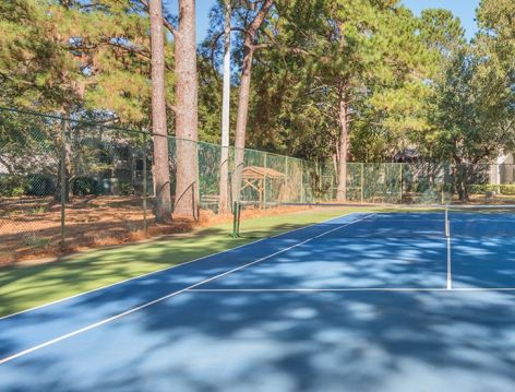 Tennis Court at Runaway Bay luxury apartment homes in Charleston, SC