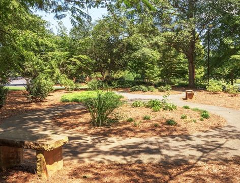 Landscape 2 at Spring Creek luxury apartment homes in Greenville, SC