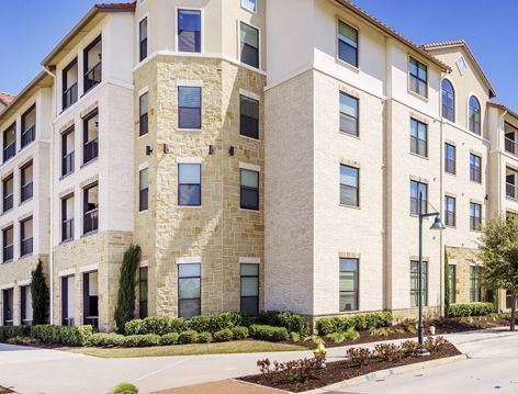 Exterior at Colonial Reserve at Frisco Bridges luxury apartment homes in Dallas, TX