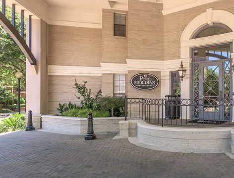 Entrance to Post Meridian luxury apartment homes in Dallas, TX